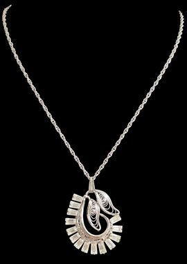 Sterling Silver Signed Hallmarked Nautilus Pendant & Necklace